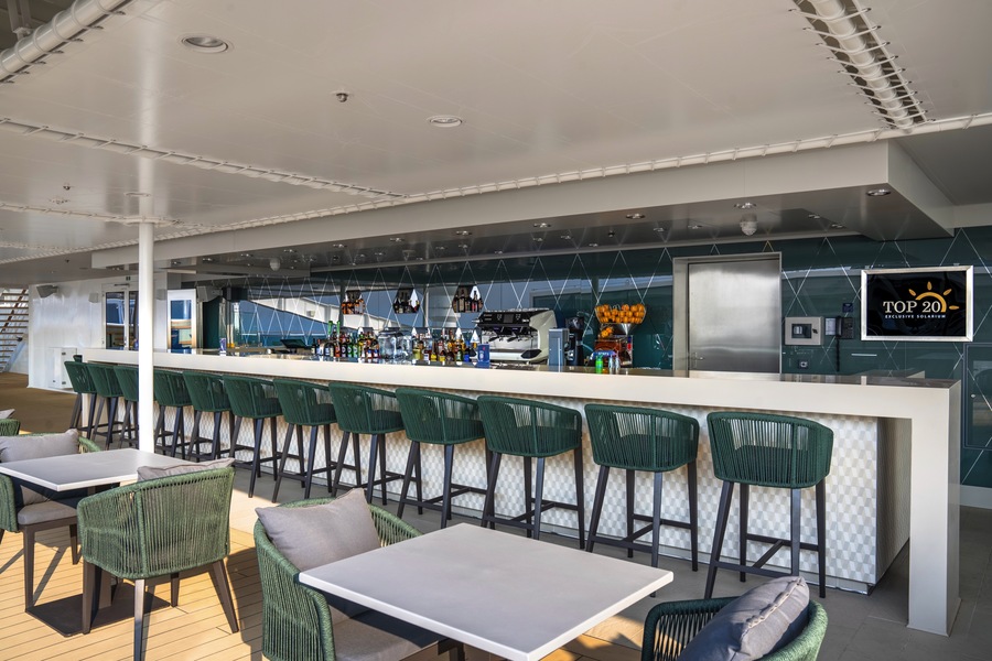 MSC Cruises MSC World Europa Top Deck 20 Solarium - Ivan Sarfatti and MSC Rights 0.jpg